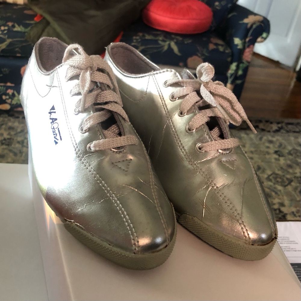 L.A. Gear Metallic Women's Sneakers - Picture 4 of 13